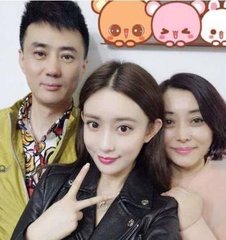 2025年新澳今晚资料和澳门管家婆100%精准,的警惕虚假宣传-全面释义、专家解析解释与落实_: 警惕身边的变化，是否应主动反思我们的行为？
